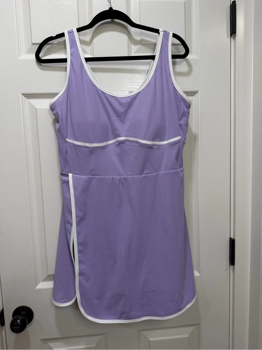 Lavender Athletic Tennis Dress Built-In Shorts Open Back Women’s XL